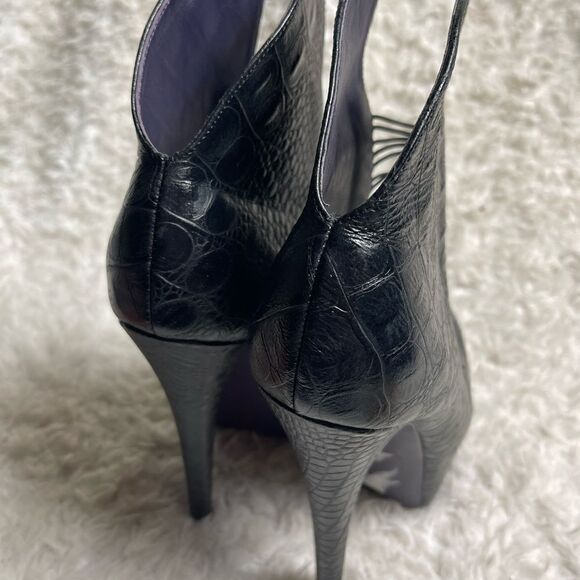 London Trash LT Crime leather Black reptile embossed stiletto platform heels SZ7 - Picture 4 of 11